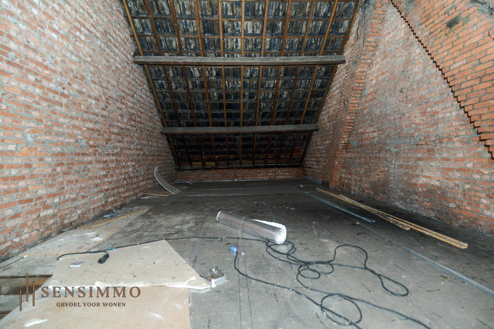 Halfopen bebouwing met potentieel op toplocatie in Leopoldsburg! foto 20