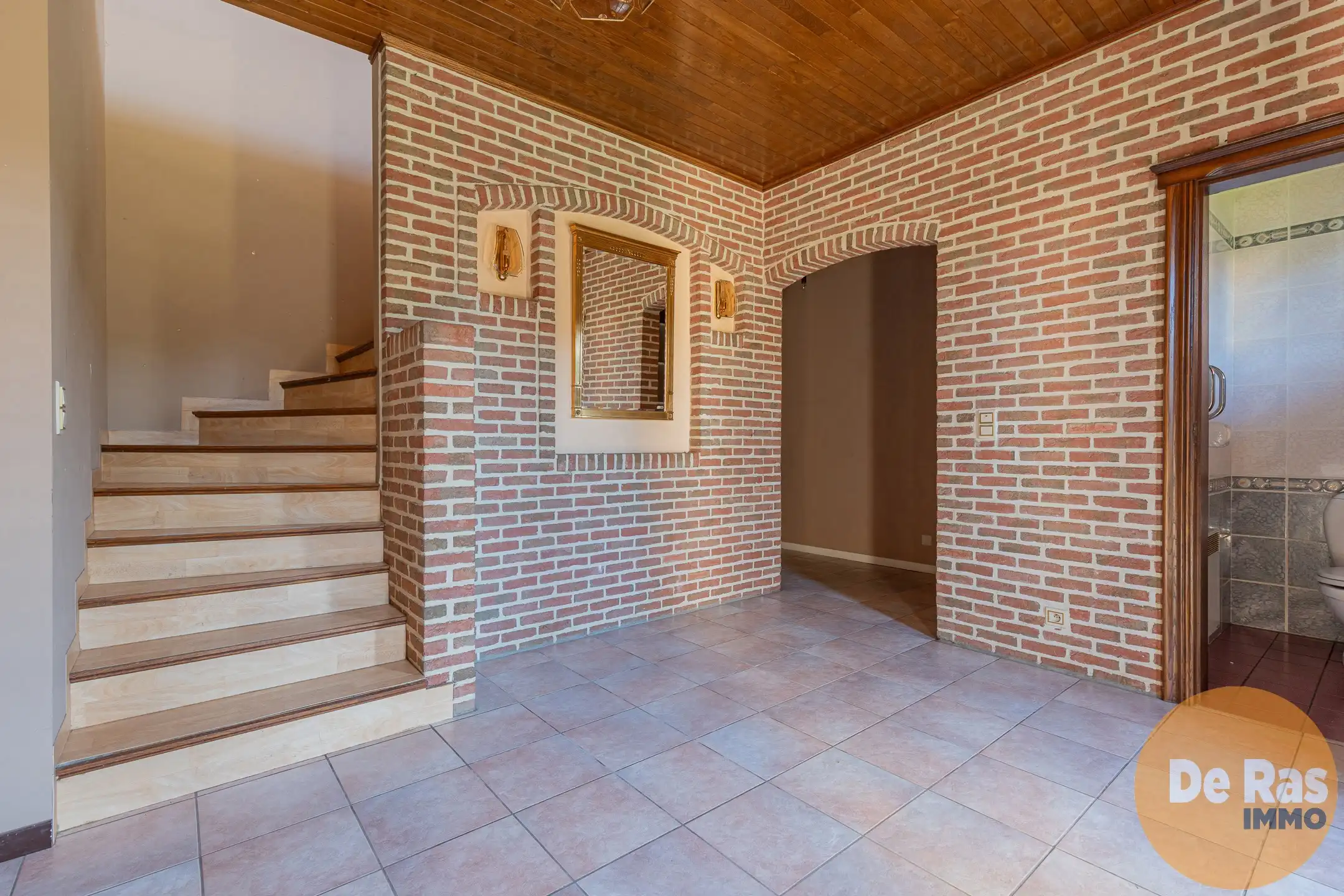 ERPE-MERE - Ruime villa met potentieel in rustige straat foto 2