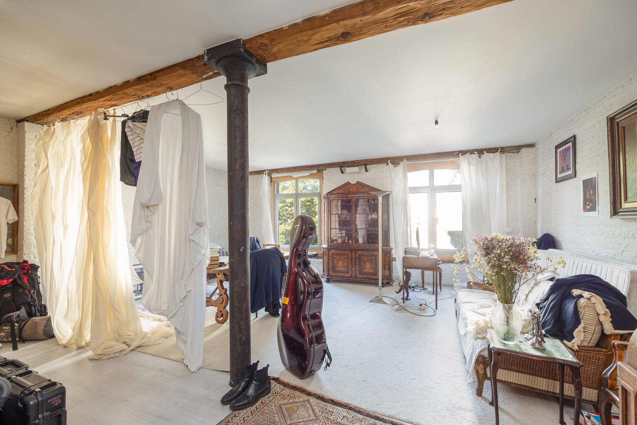 ANTWERPEN - Appartement in historisch gebouw foto {{pictureIndex}}