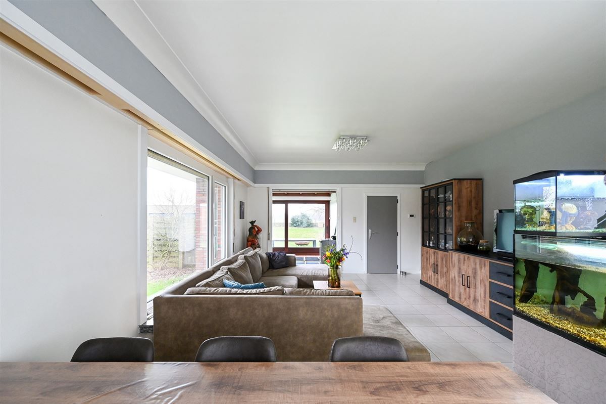 Open bebouwing op prachtig perceel foto 8