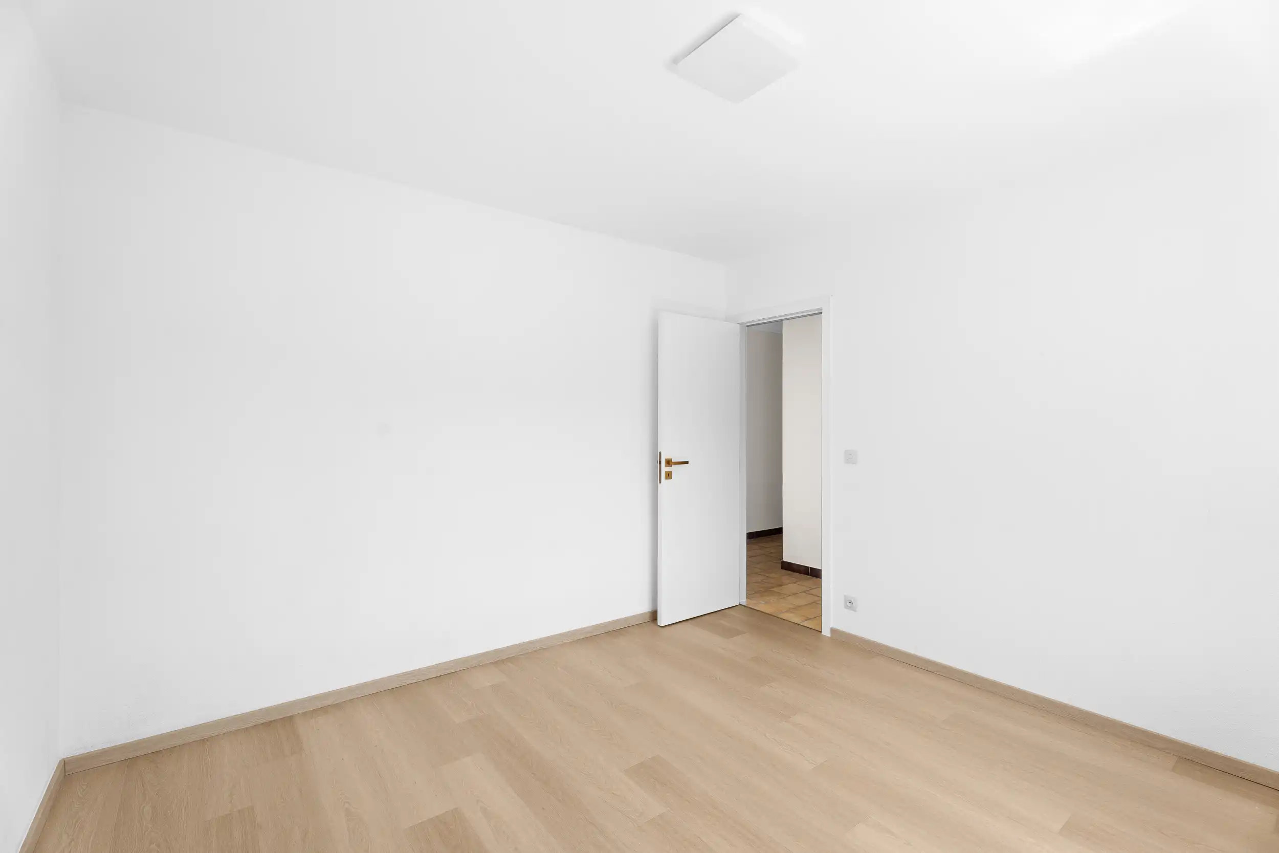 Ruim appartement met zicht op de Leie! foto 8