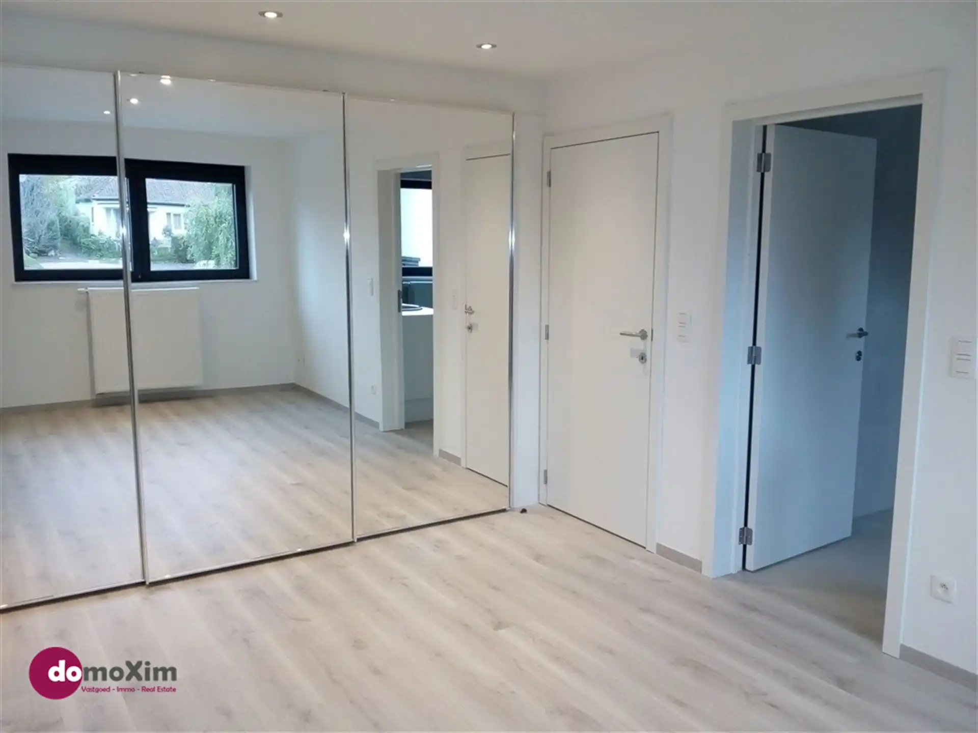 Moderne woning met 2 slaapkamers en ruime tuin gelegen in een residentiële buurt in Tervuren foto 7