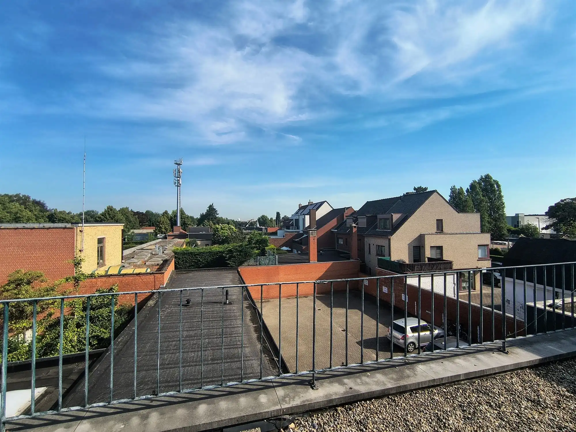 gezellig 1-slaapkamerappartement met groot terras en autostaanplaats foto 16