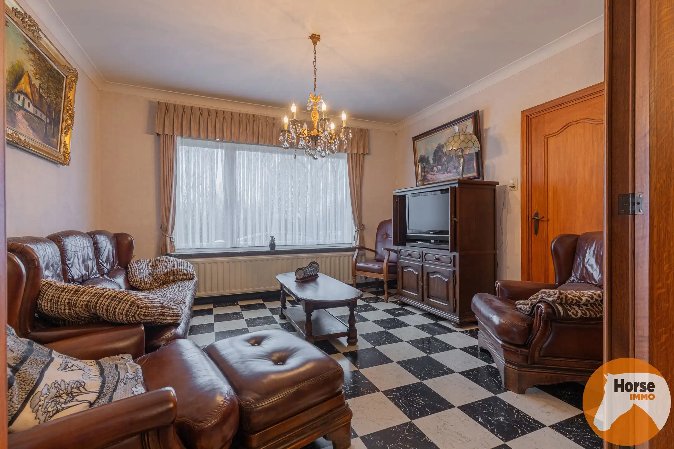 HERZELE - Vrijstaande woning in een landelijke omgeving foto 5