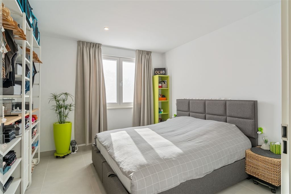Volledig instapklare nieuwbouwwoning (2% registratie!) foto 12