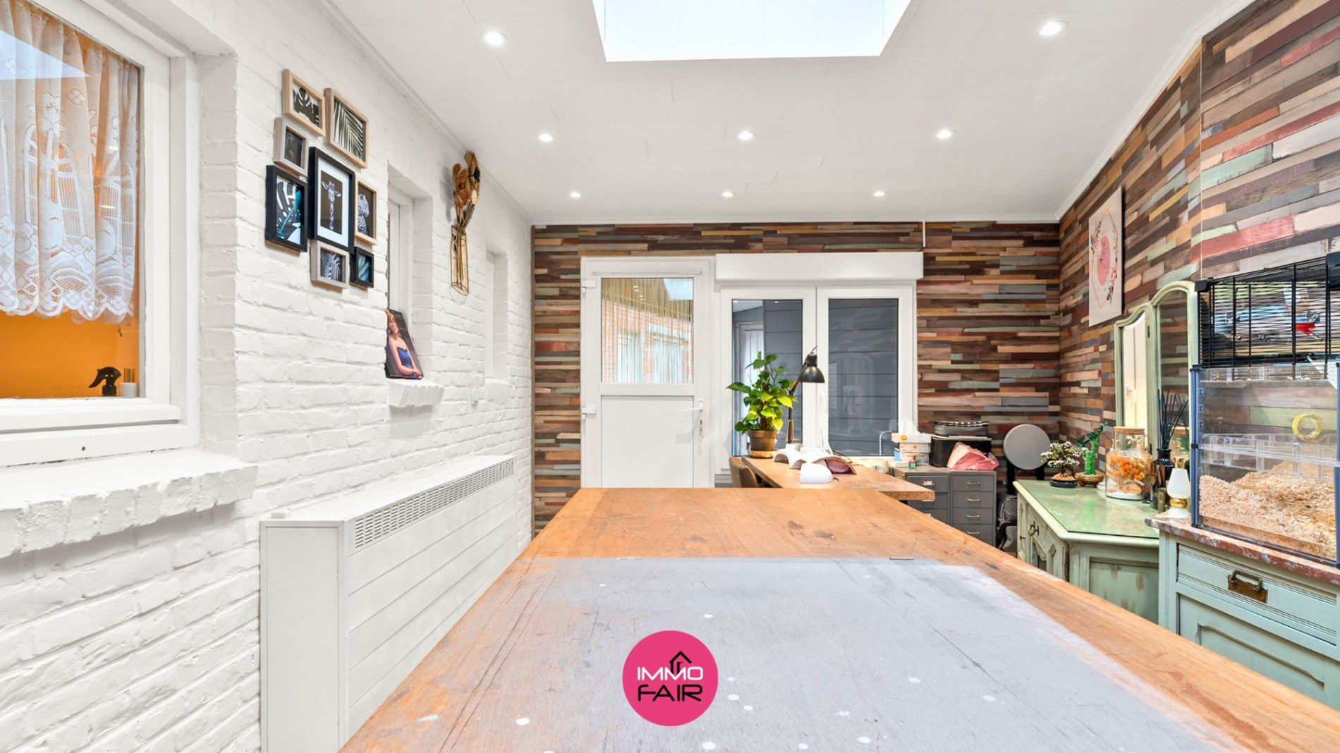 Gezinswoning met authentieke elementen in centrum Lanaken! foto 6