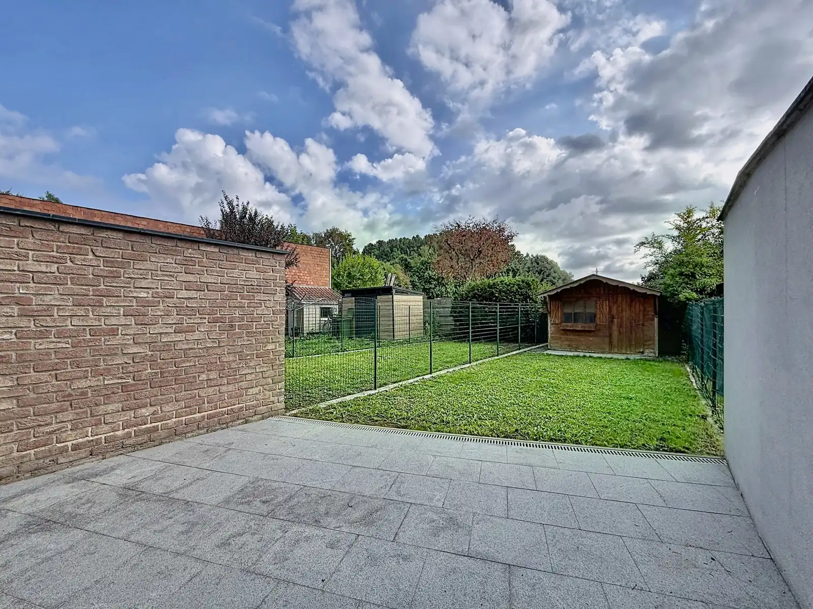 Instapklare gezinswoning met 4 SLPK, 3 Badkamers én Tuin! foto 21