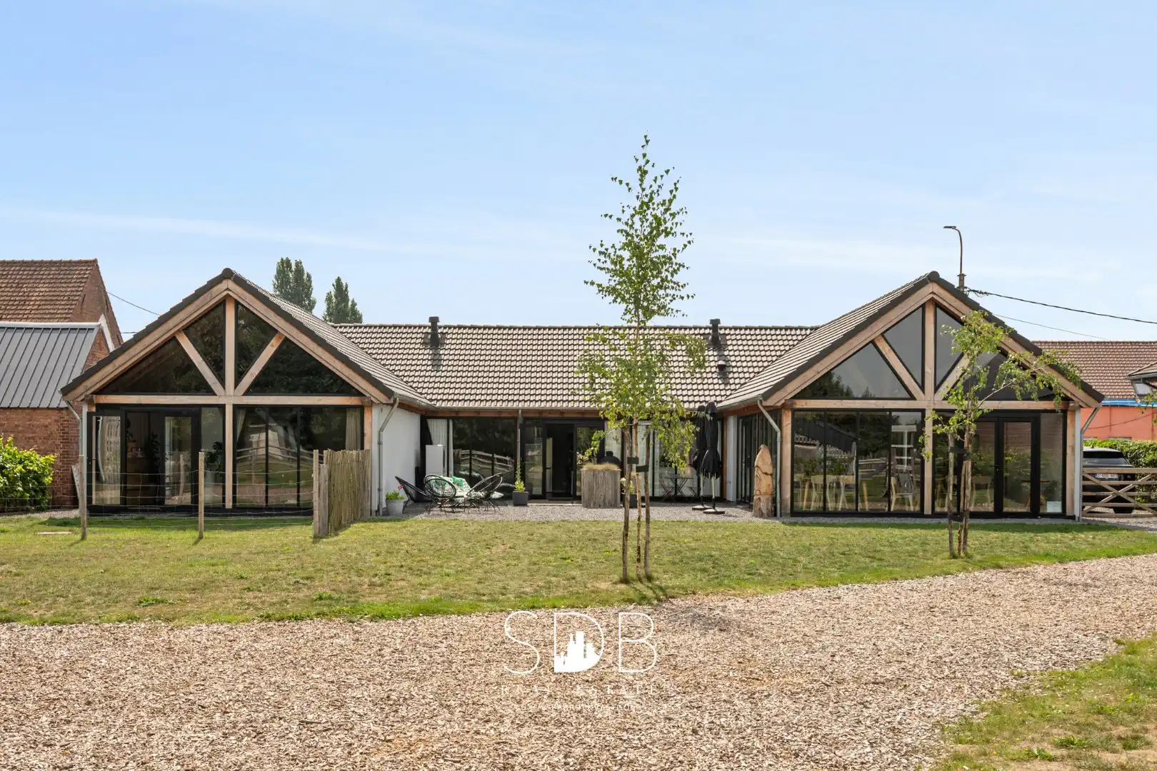 Charmante woning op 14.569m² foto {{pictureIndex}}