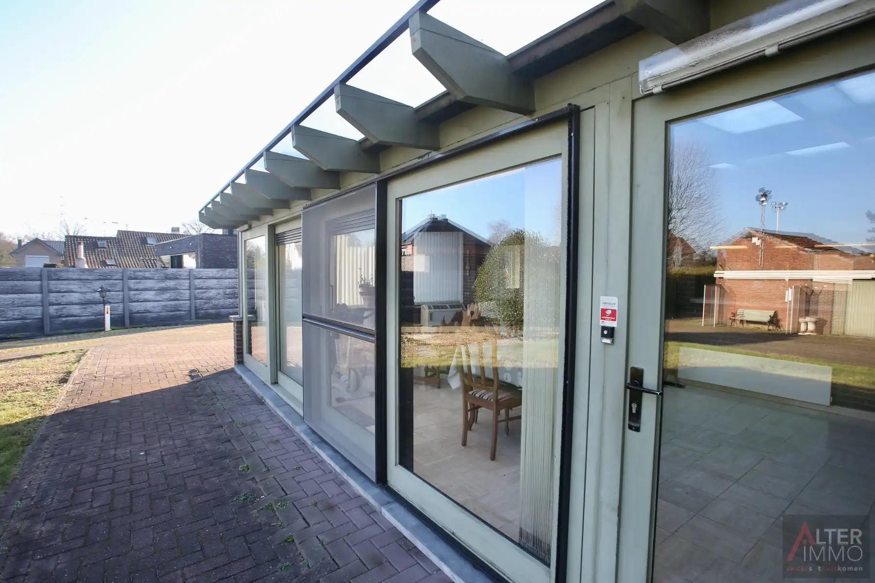 Opportuniteit! Gelijkvloerse woning met 3 slaapkamers op een groot en breed perceel (30 m) van 25a 65ca - EPC makkelijk te verbeteren! foto 29