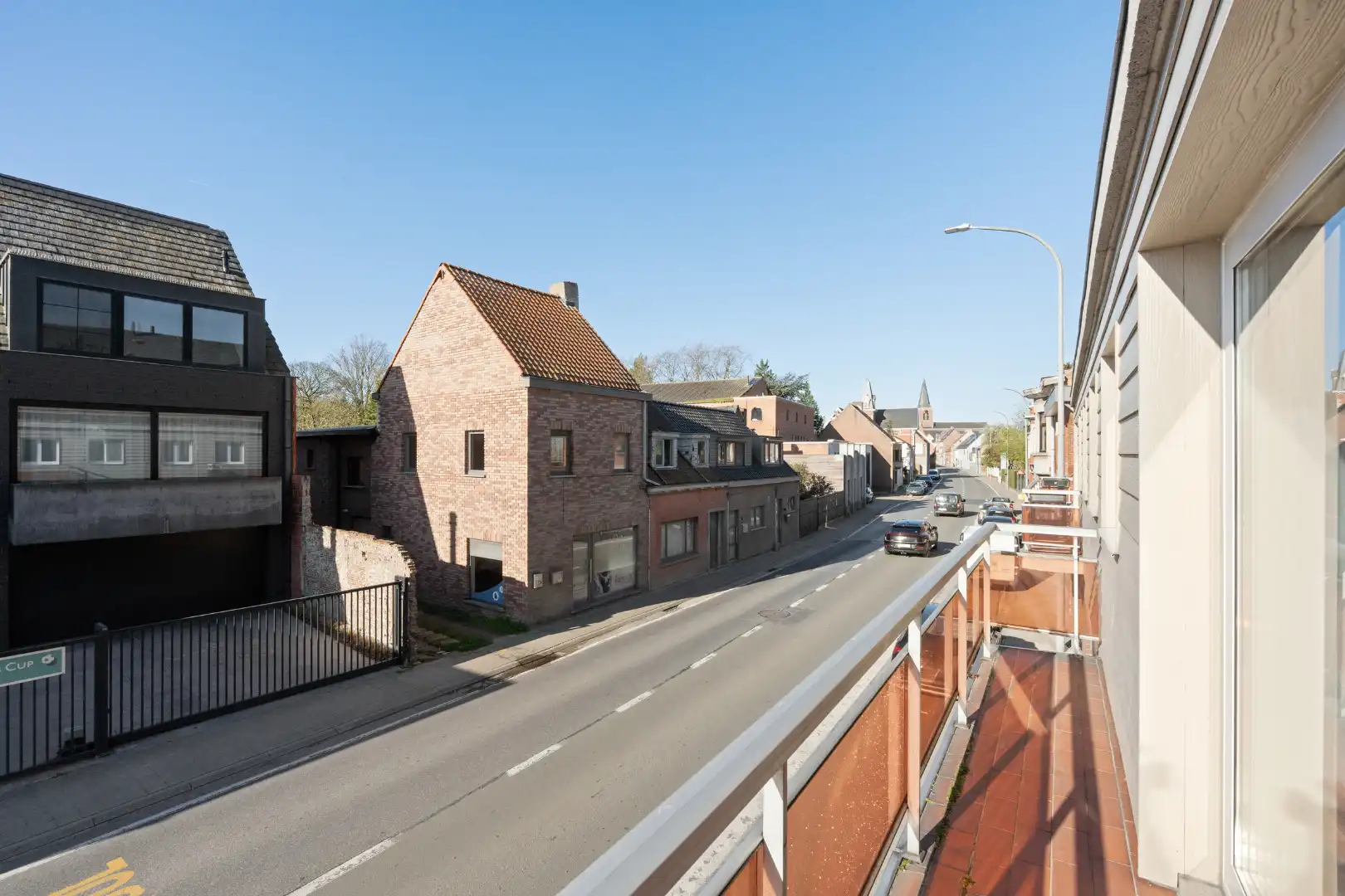Ruim appartement met 3 slaapkamers, terras en garage in centrum Overmere foto 11