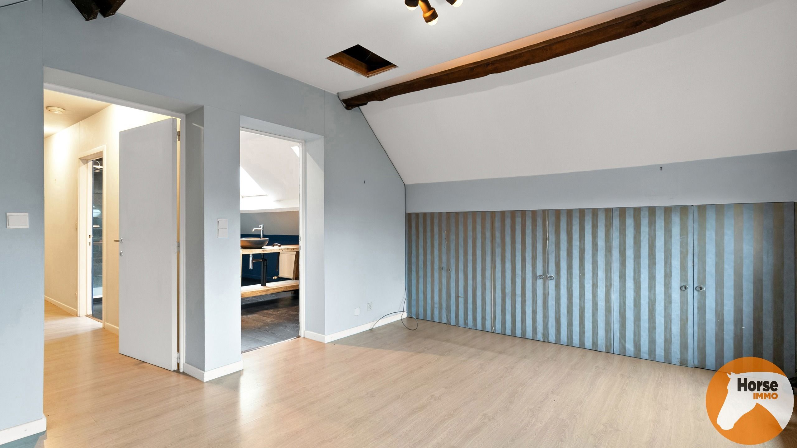 Charmante vierkantshoeve in het landelijke Aaigem op 1515 m² foto 18