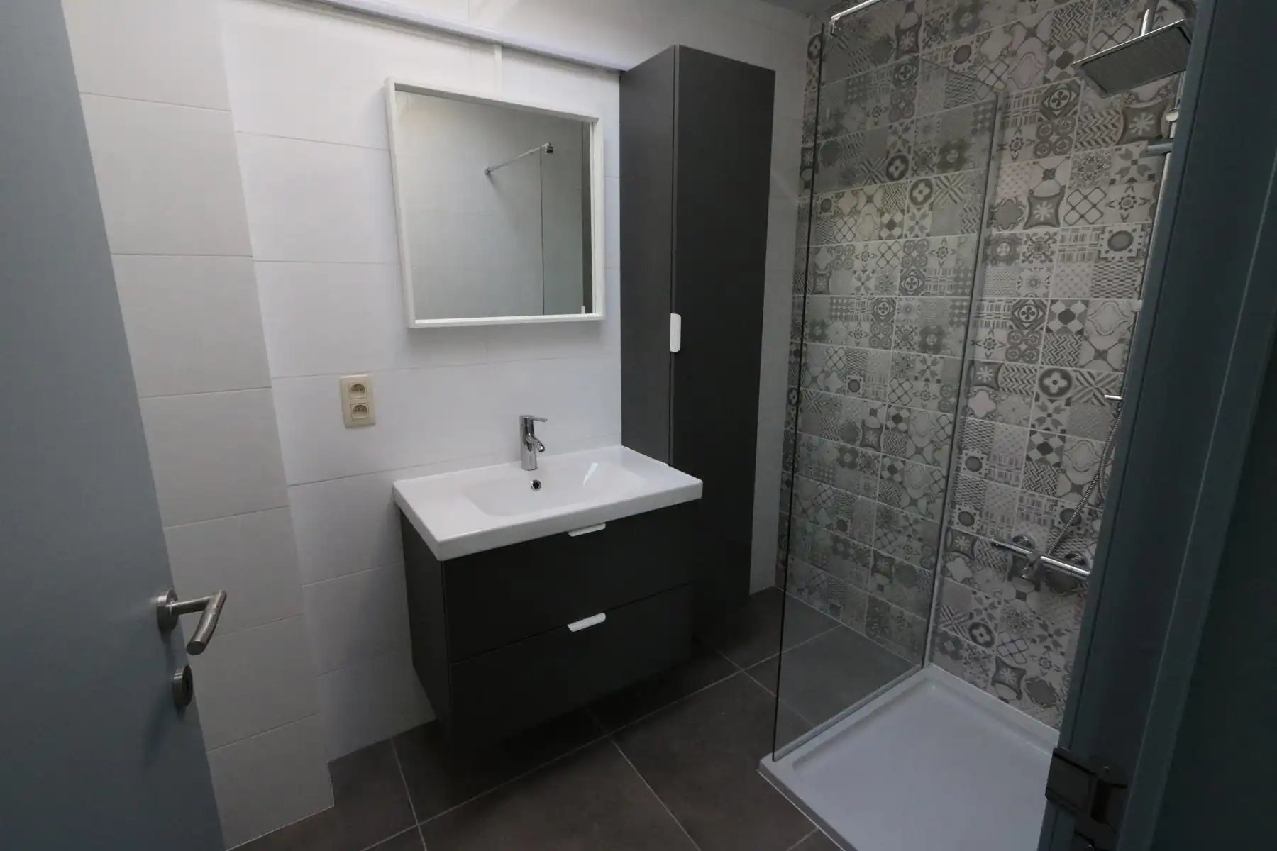 Volledig gerenoveerd appartement  foto 3