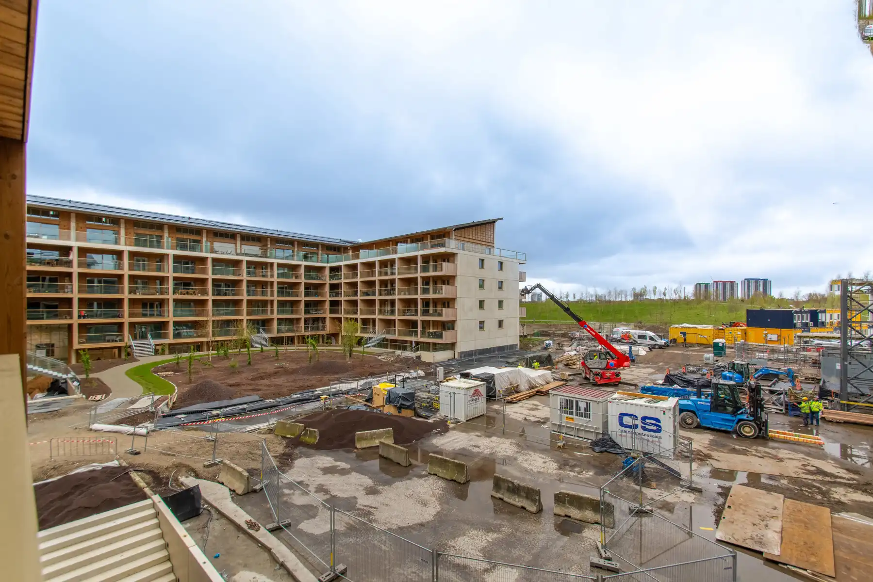 Ongemeubeld 2 slpk app. met mooi terrras foto 4