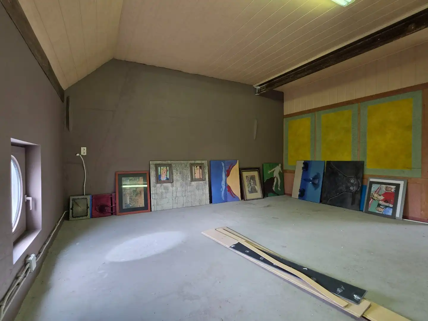 Vlot bereikbaar atelier/opslagruimte te koop foto 19