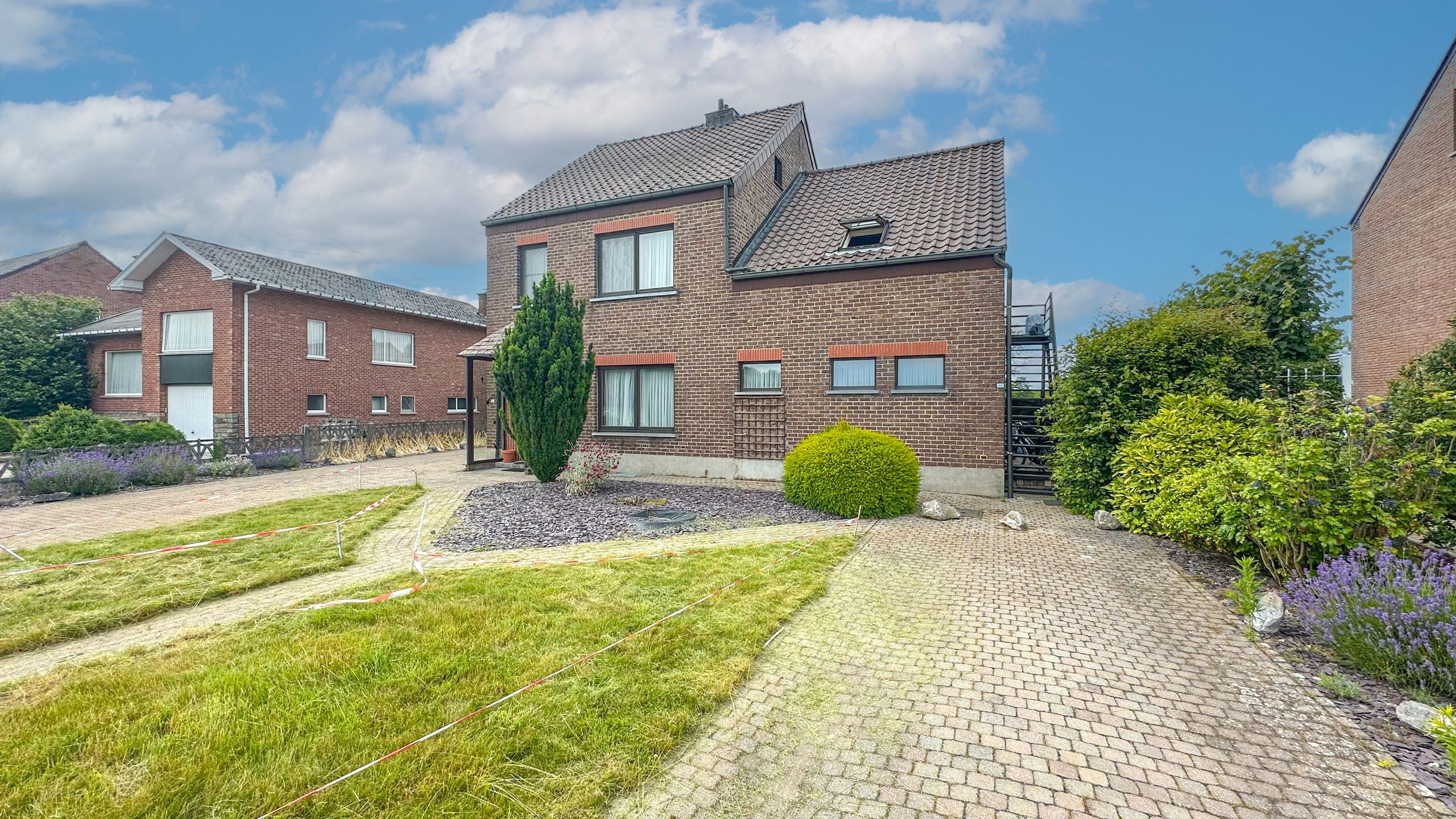 Opbrengst eigendom met 3 vergunde entiteiten! foto 37