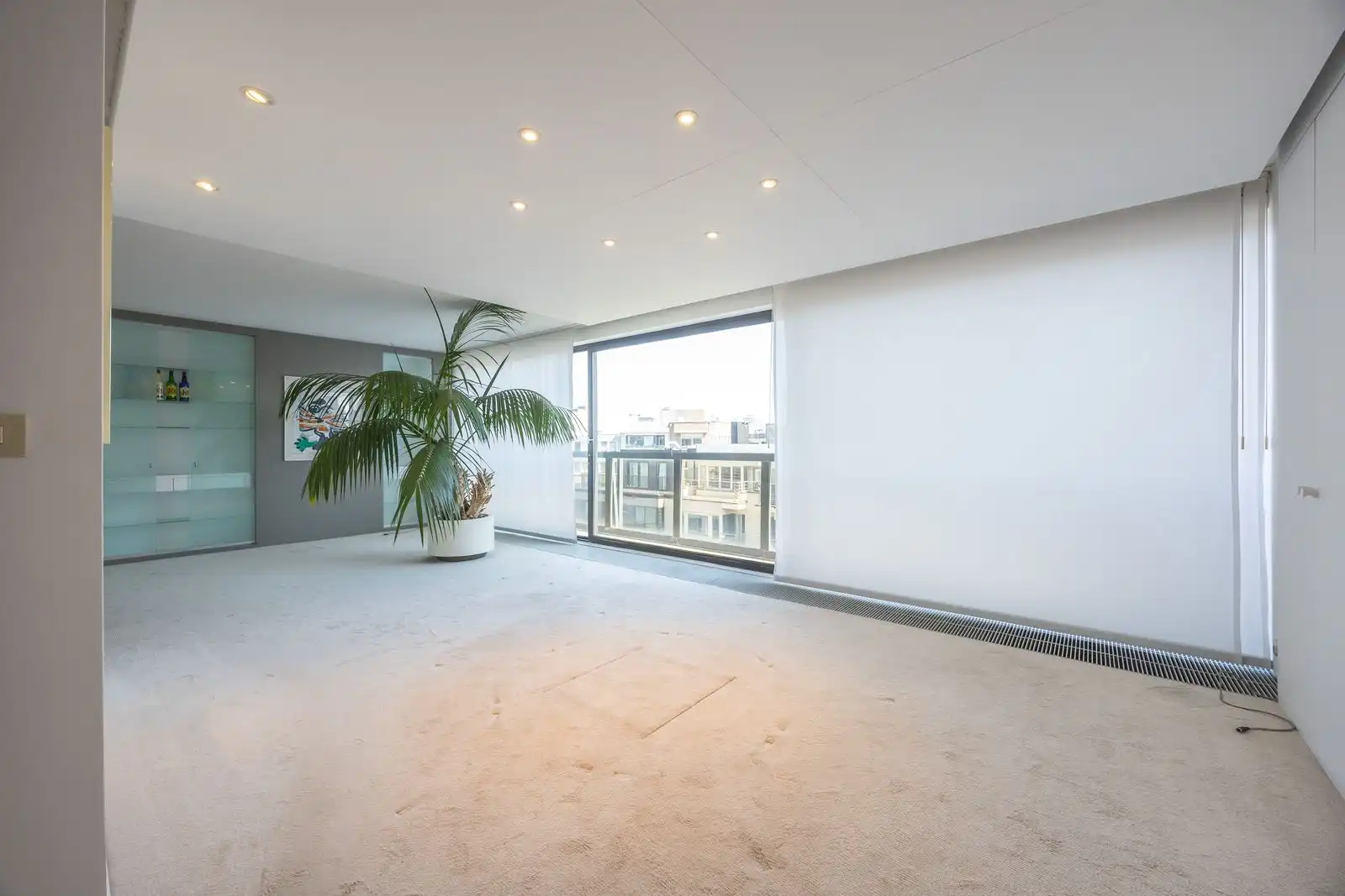 Exclusief duplex penthouse met 4 slpk en zonnige terrassen pal aan zee foto 4