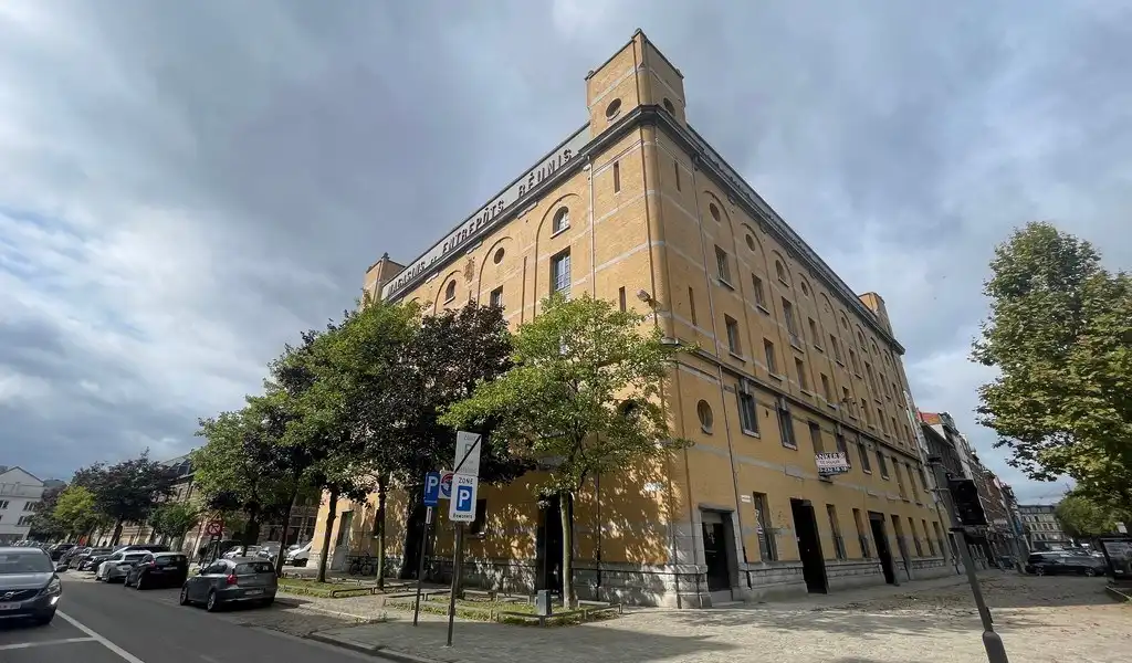 Kantoor te huur Hessenplein 2 -/V2 - 2000 Antwerpen