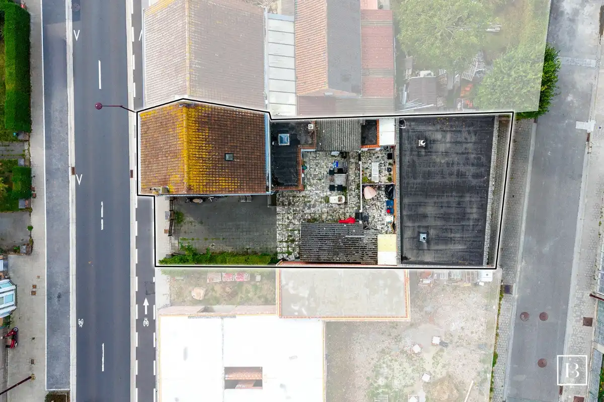 Opbrengsteigendom bestaande uit 1 woning en 2 studio's foto 3