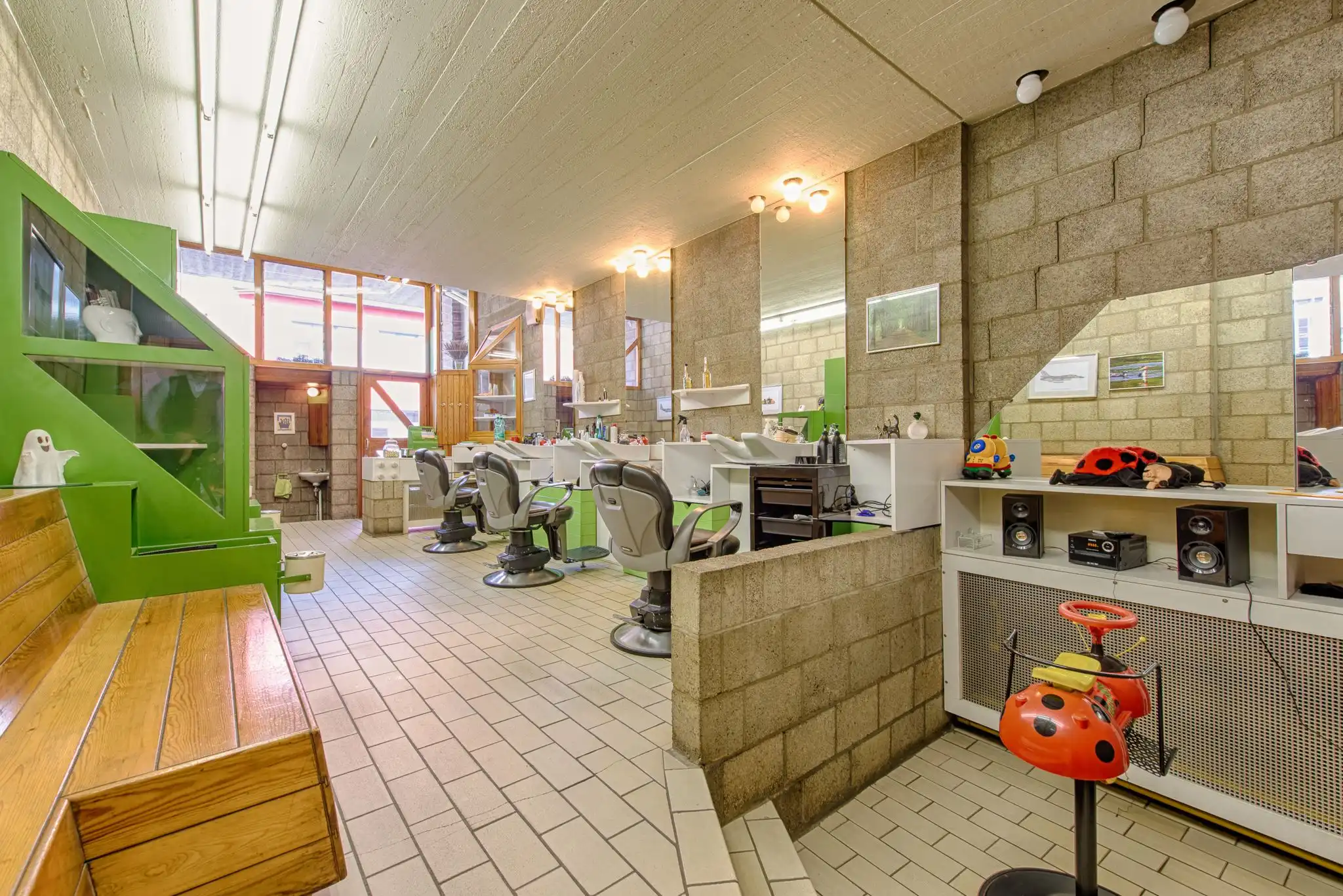 Architecturale parel van Jo Crepain in hartje Kapellen foto 25