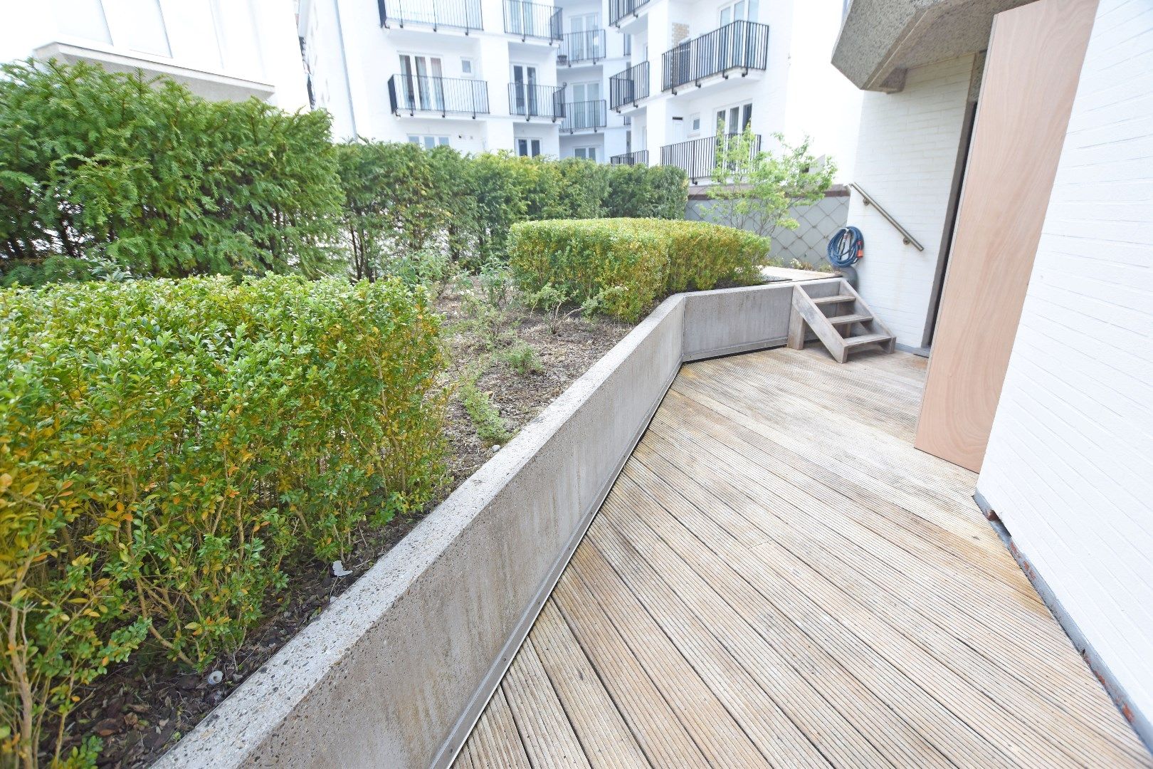 Ongemeubeld hoekappartement in hartje Zoute nabij het Albertplein foto 15