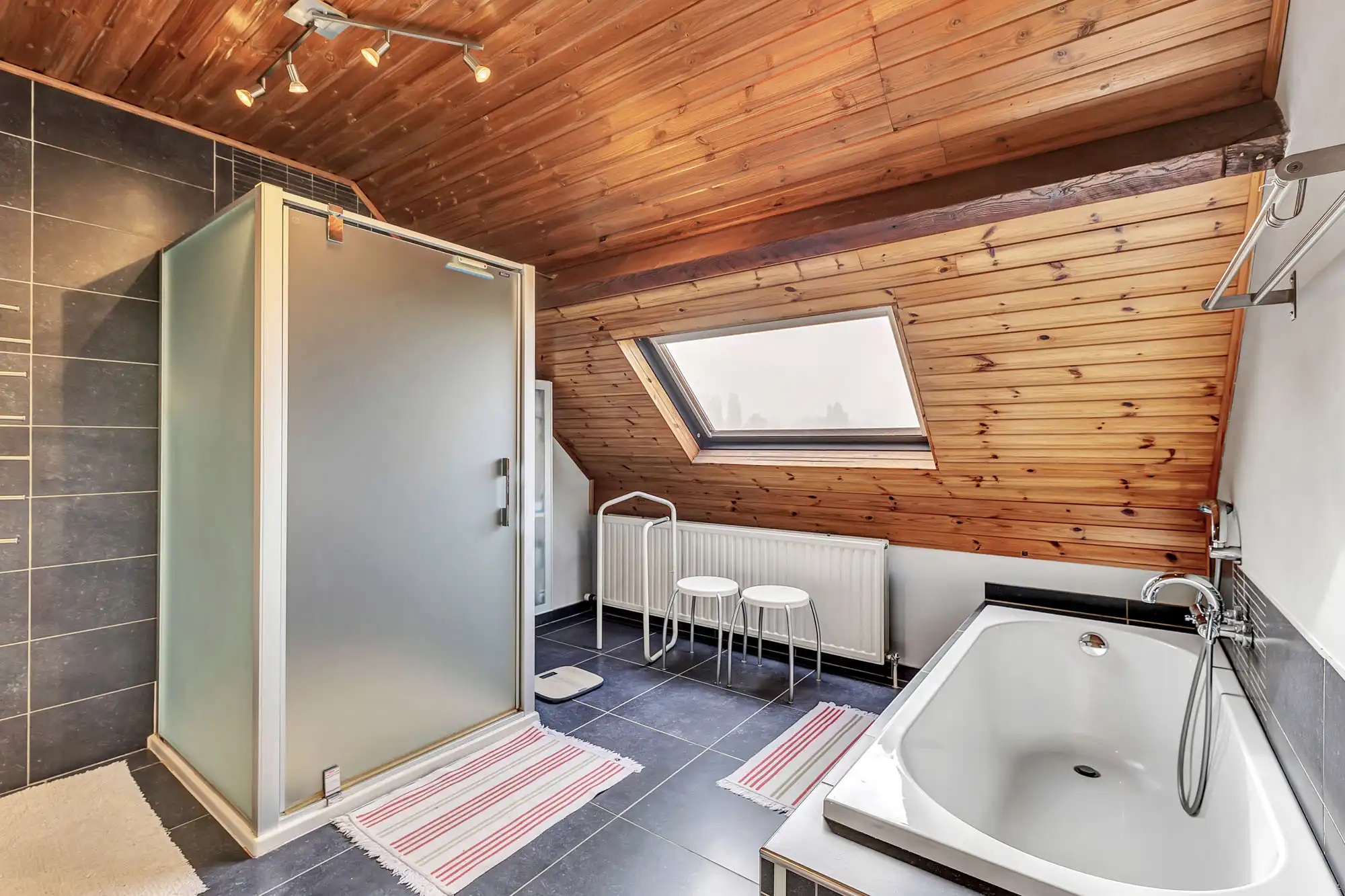 Landelijke villa op 18a 10ca met 5 slaapkamers te gooik foto 24