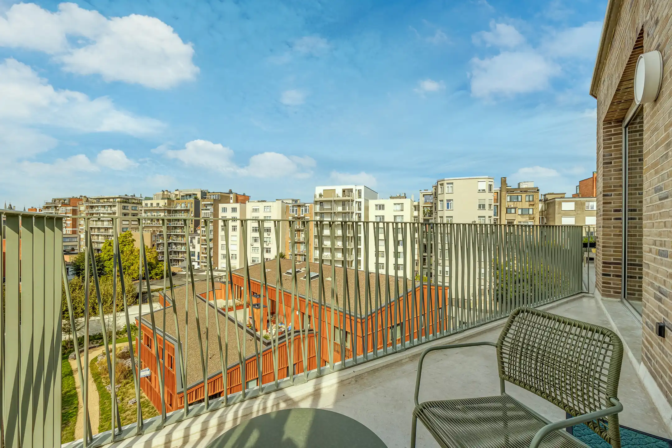 Luxueus gemeubeld penthouse met 2 zonnige terrassen foto 16