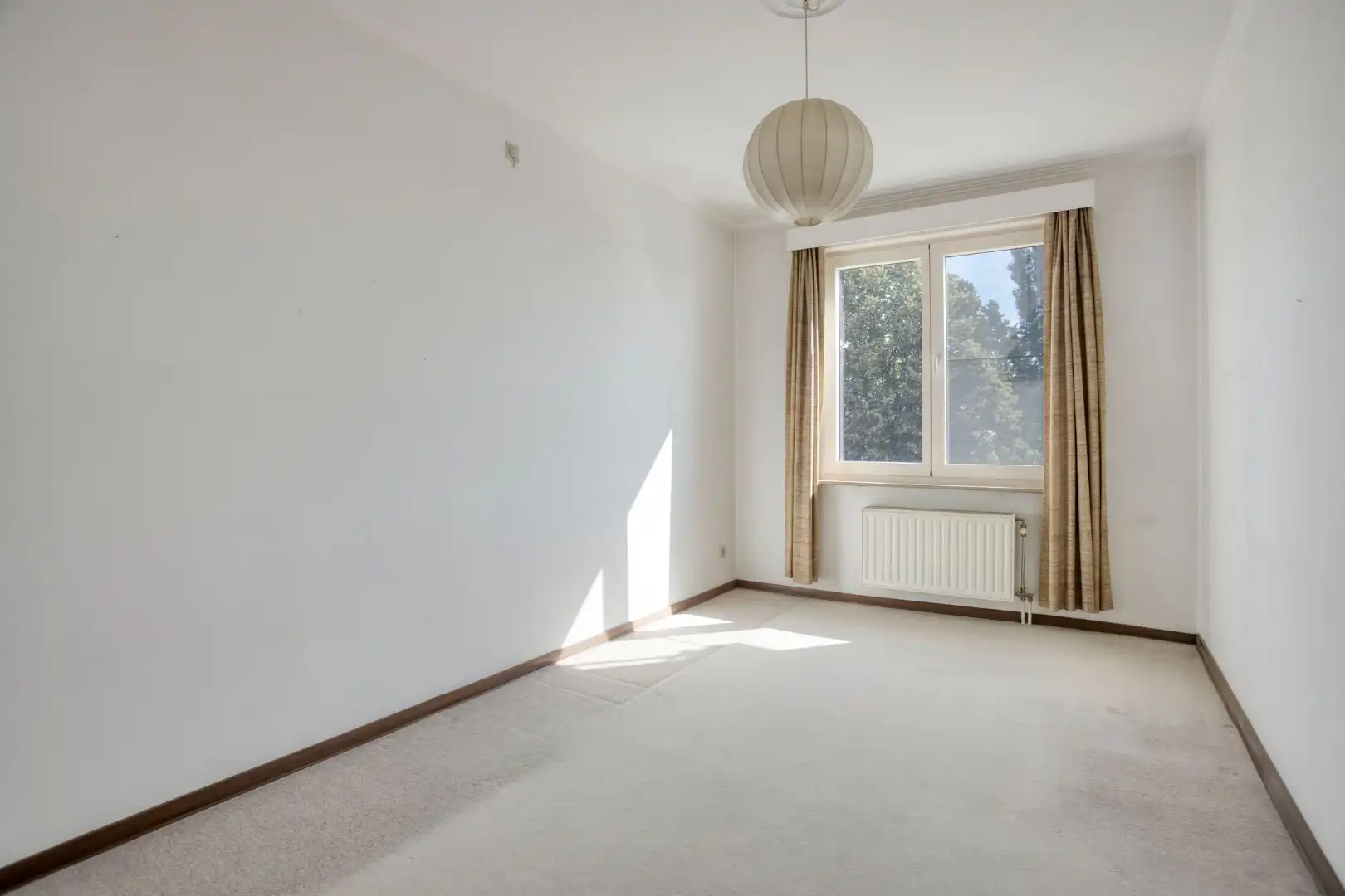 Ruim appartement met vrij uitzicht en garage - centrum Tongeren foto 14