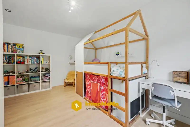 VERKOCHT - INSTAPKLARE WONING MET 2 SLAAPKAMERS (OPTIE TOT 3DE) TE KOOP foto 14