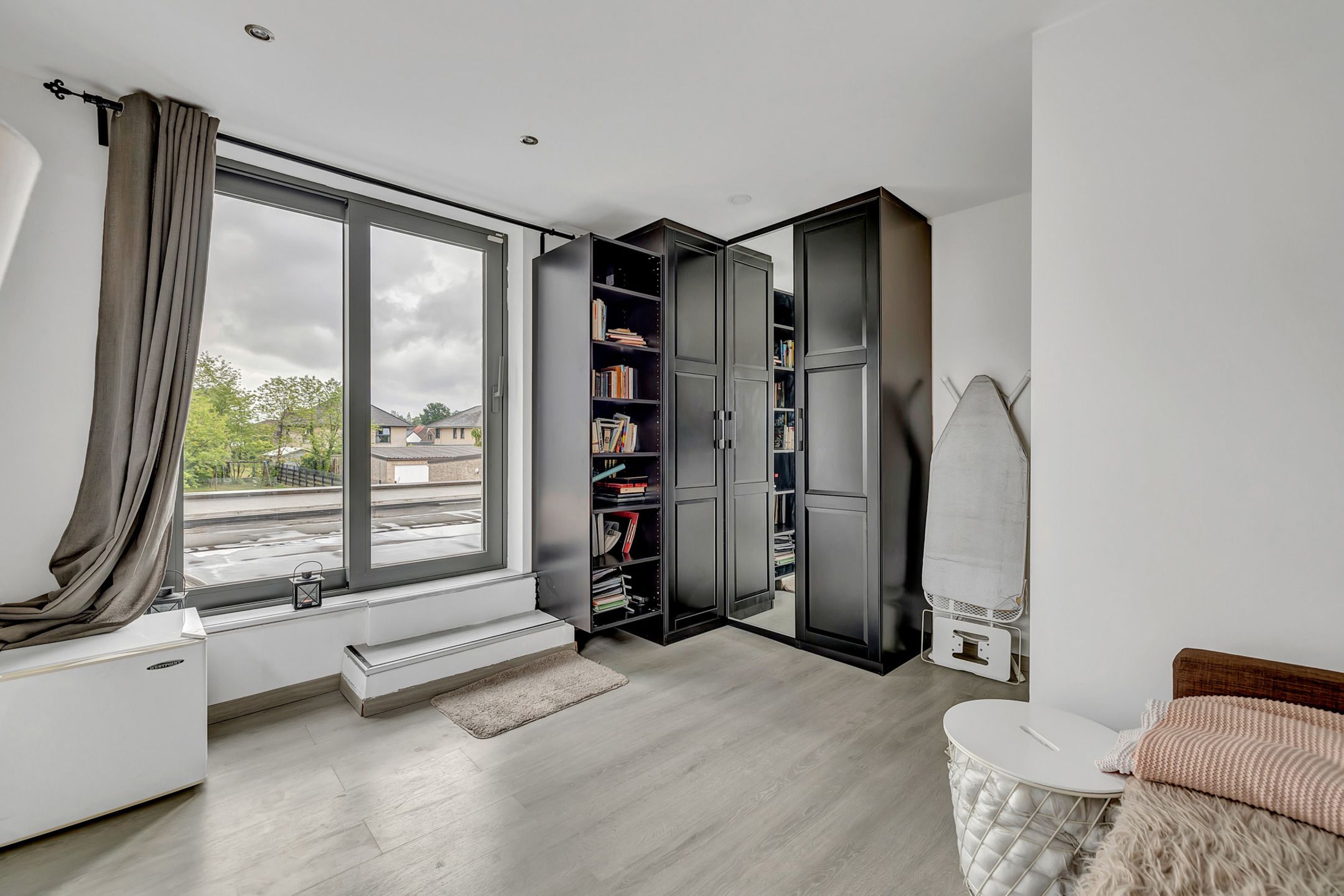 Instapklare villa met 6 slpk en uitstekende mobiliteitsscore foto 25