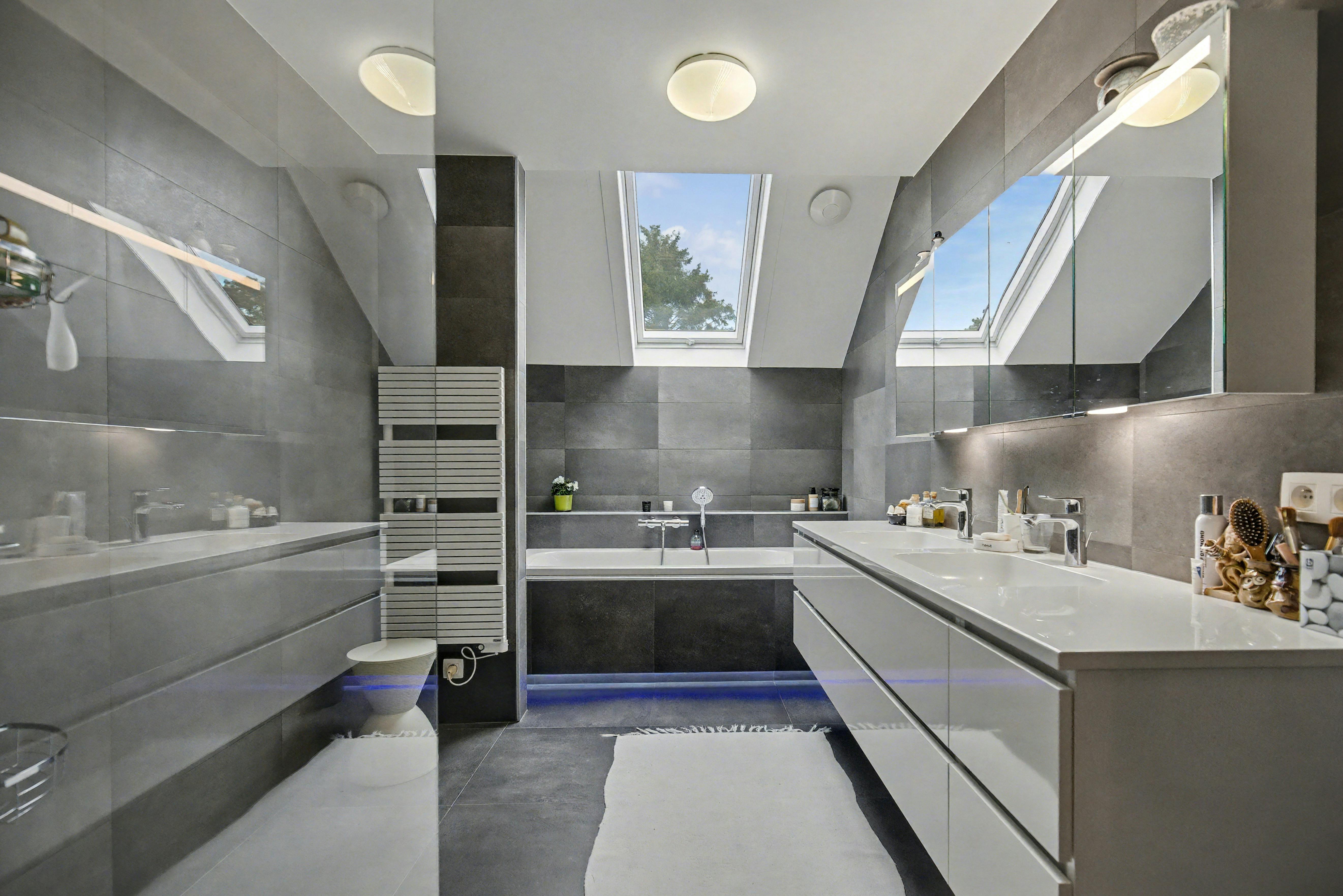 Gerenoveerde gezinswoning op 7are in Kortessem (Hasselt) foto 8