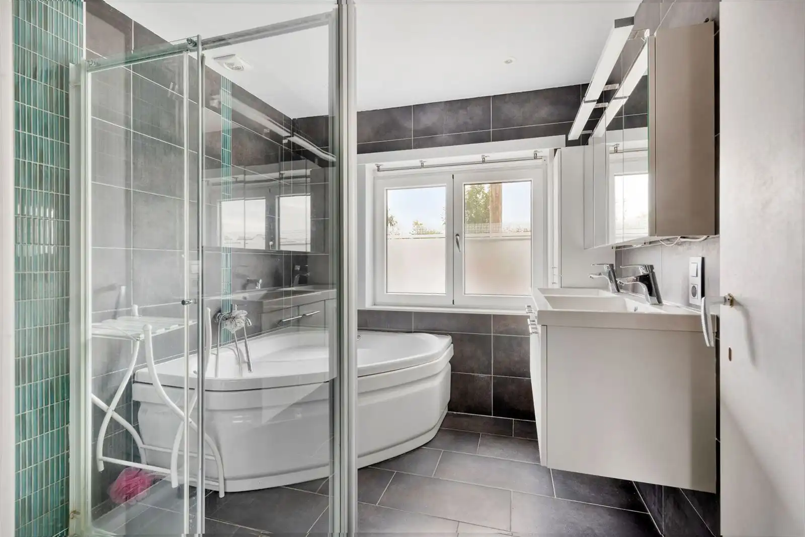 Woning met 4 slaapkamers te koop foto 17