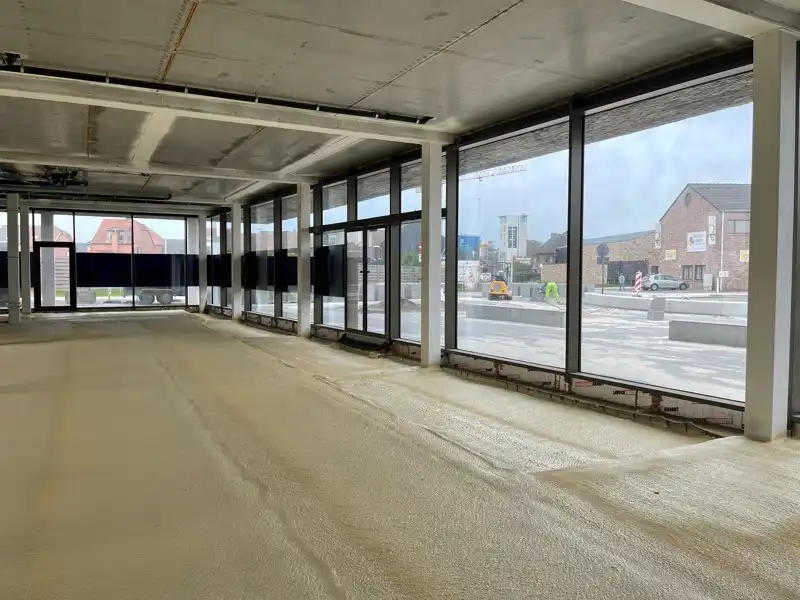 Handelspand  van 149 m² te koop in het centrum van Beringen. foto 5