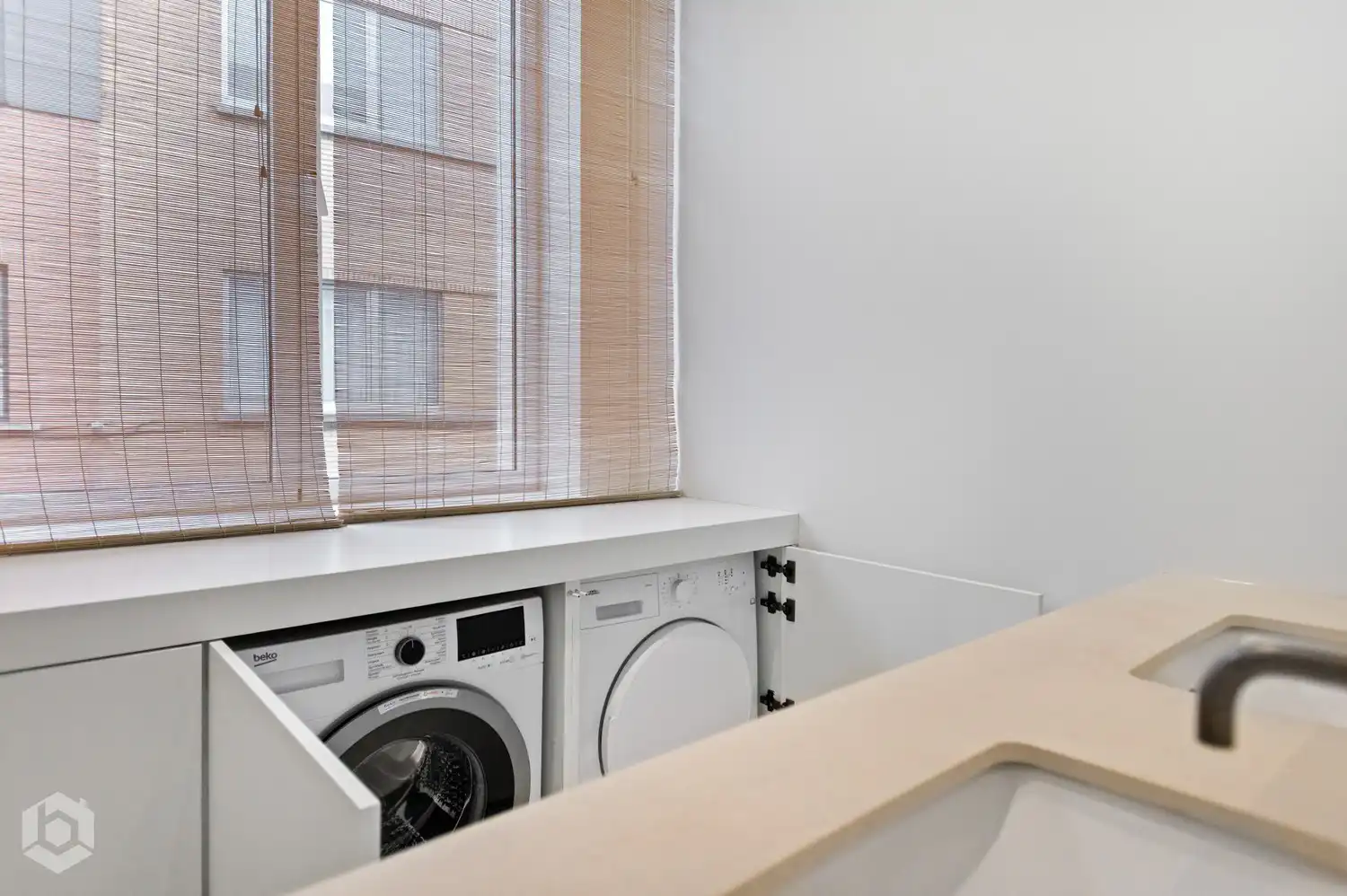 Prachtige woning met 2 SLPKRS en stadstuin in centrum Mechelen foto 14