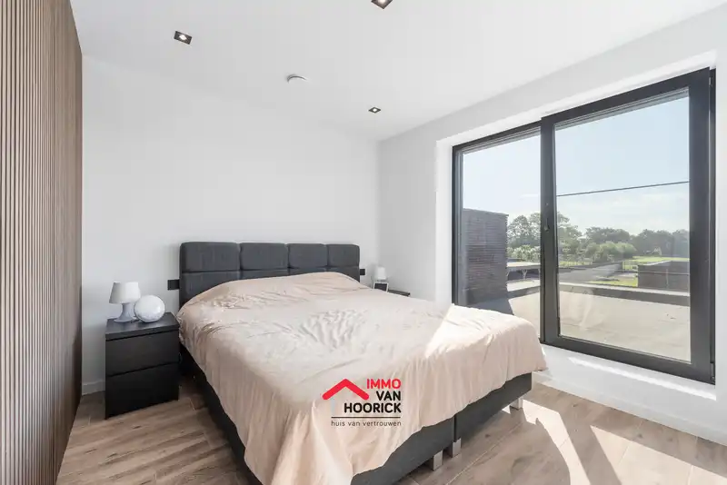 Prachtige instapklare woning met landelijk uitzicht en uitstekende ligging! foto 12