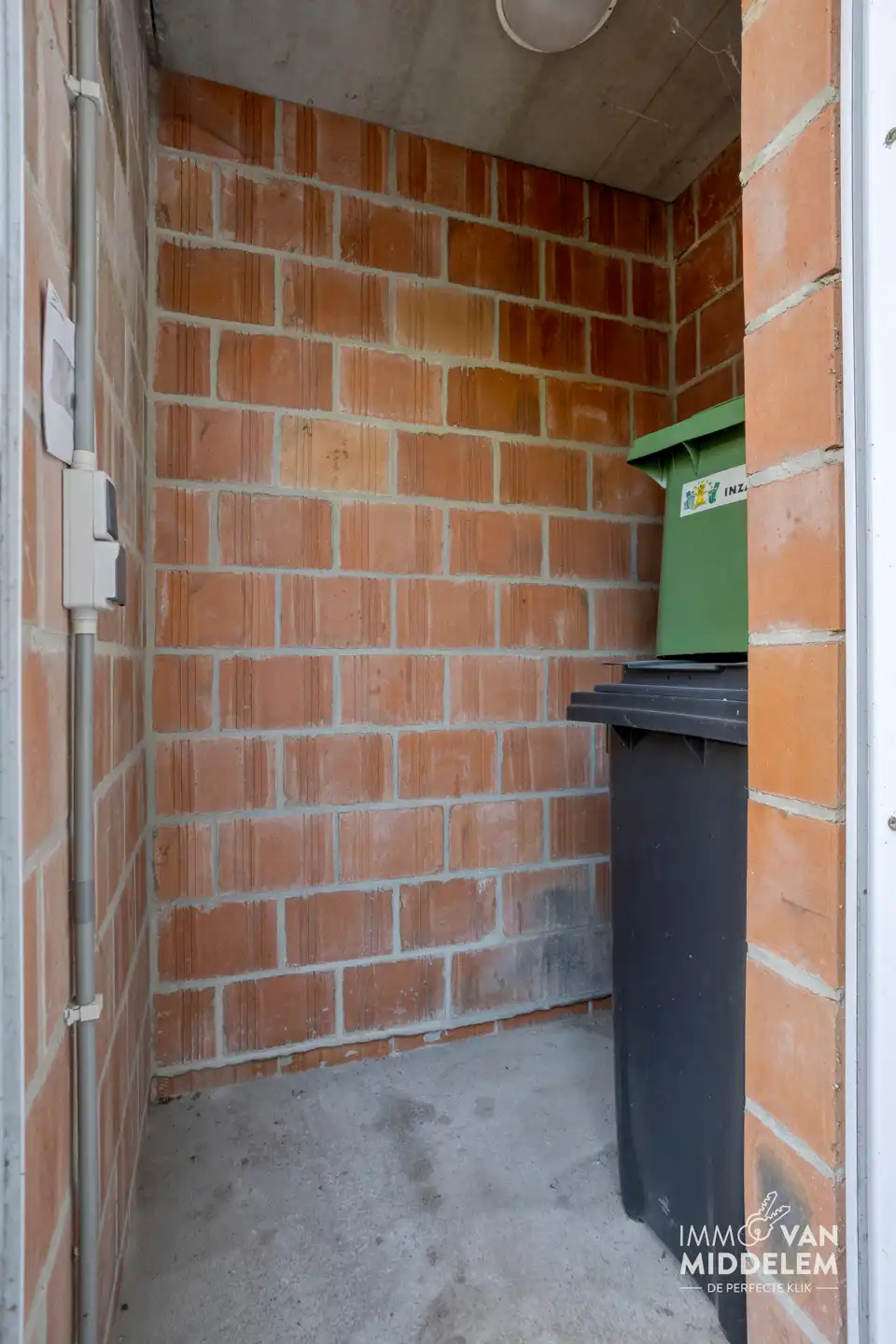 DUPLEXAPPARTEMENT MET 3 SLAAPKAMERS, GARAGE EN BERGING foto 17