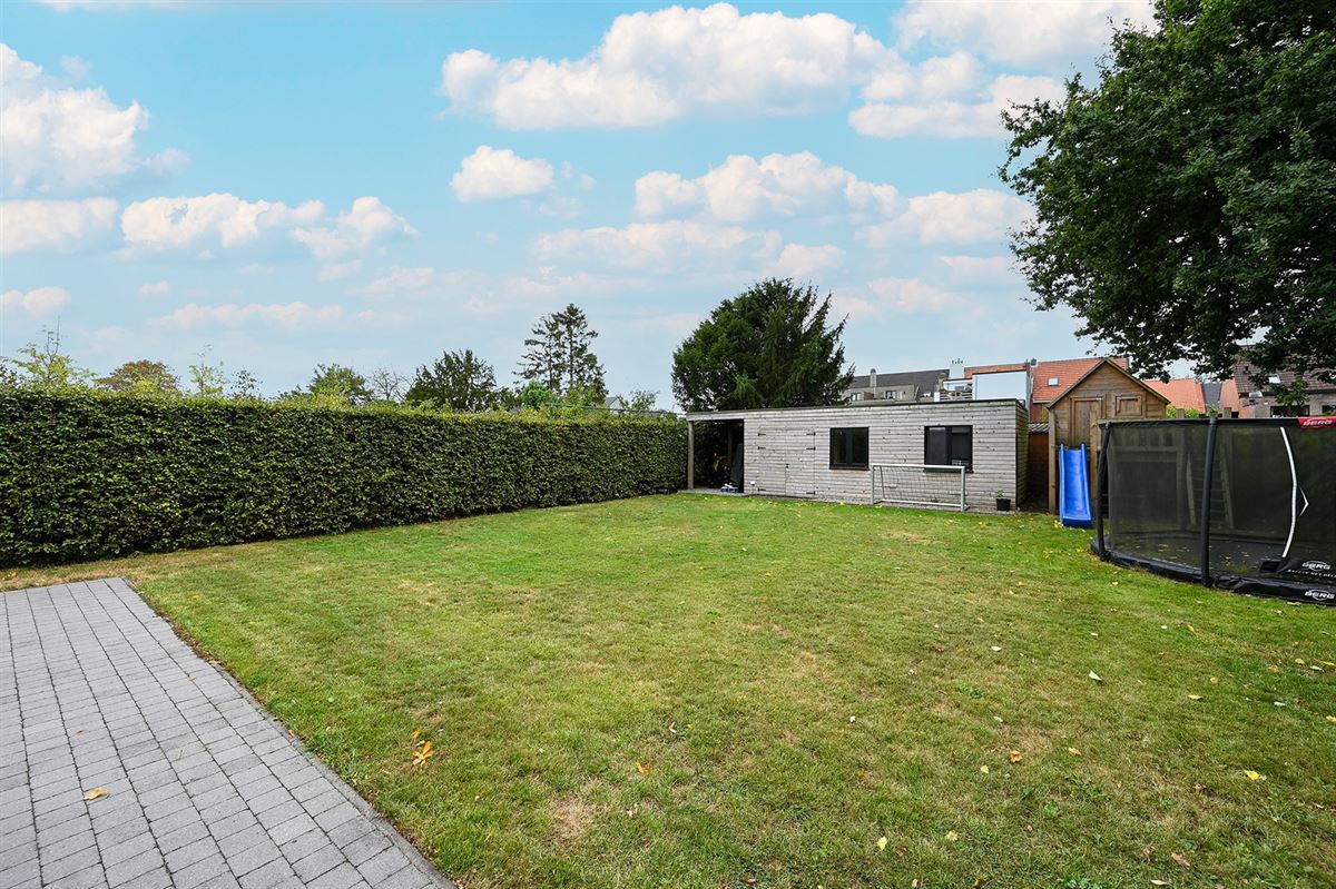 Super gelegen, instapklare villa te Putte-Kapellen foto 15