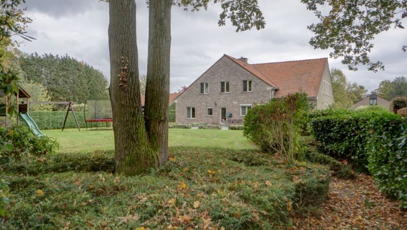 Zeer ruime villa van 432m² op 21 are vlakbij golf-en meerdomein foto 28