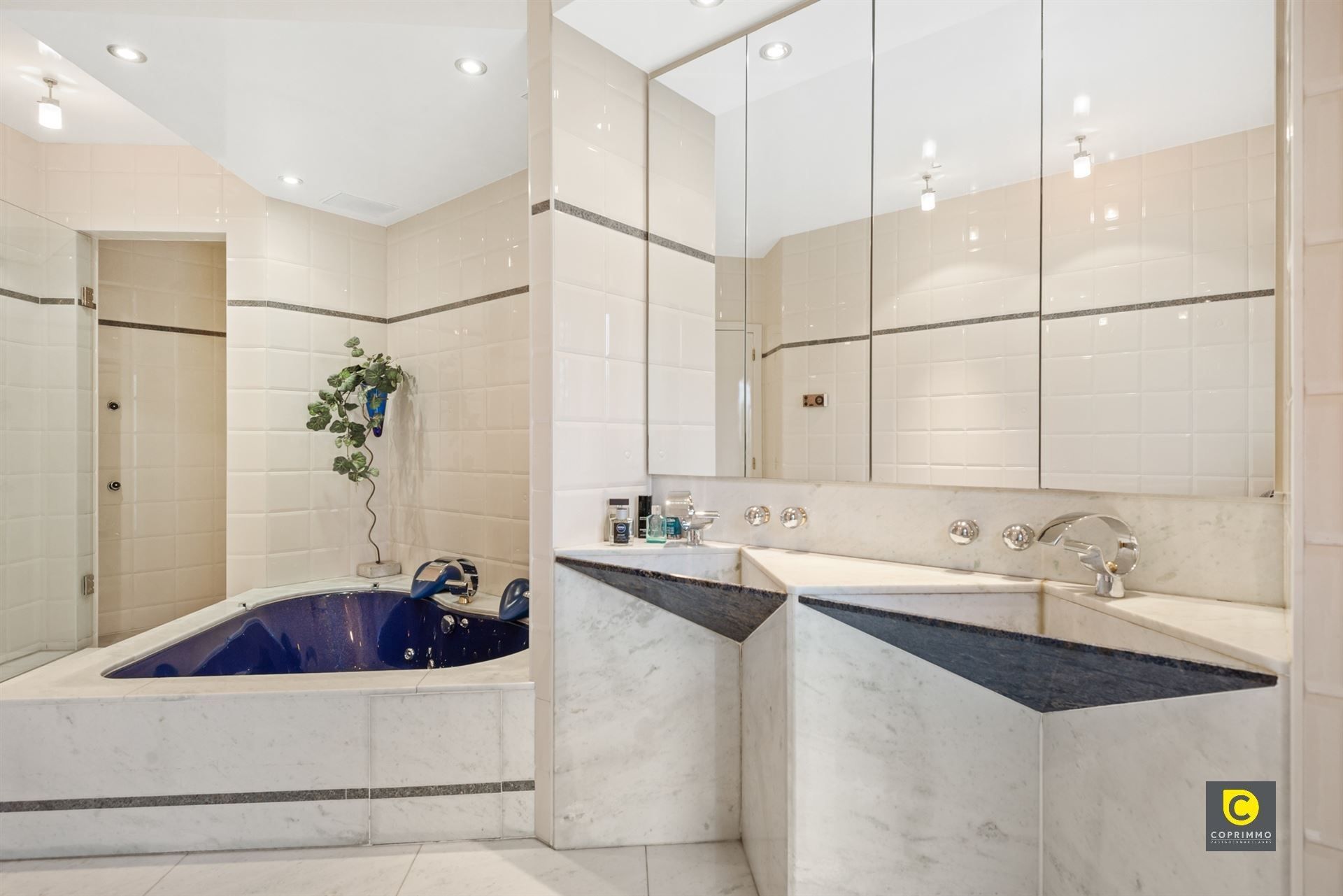 Luxueus 2 slpk app met 2 terrassen op toplocatie! foto 10