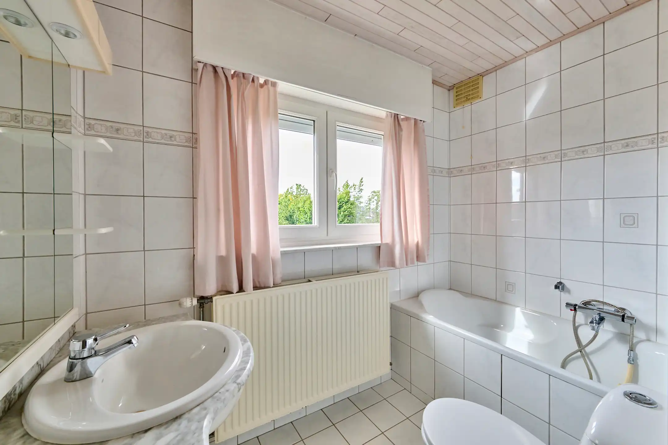 Residentieel gelegen woning op een ZO georiënteerd perceel foto 14
