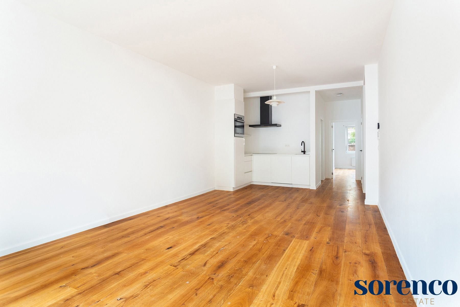 Wilrijk - Recent gerenov. 2 slpk gelijkvloers app. met tuin  foto 6