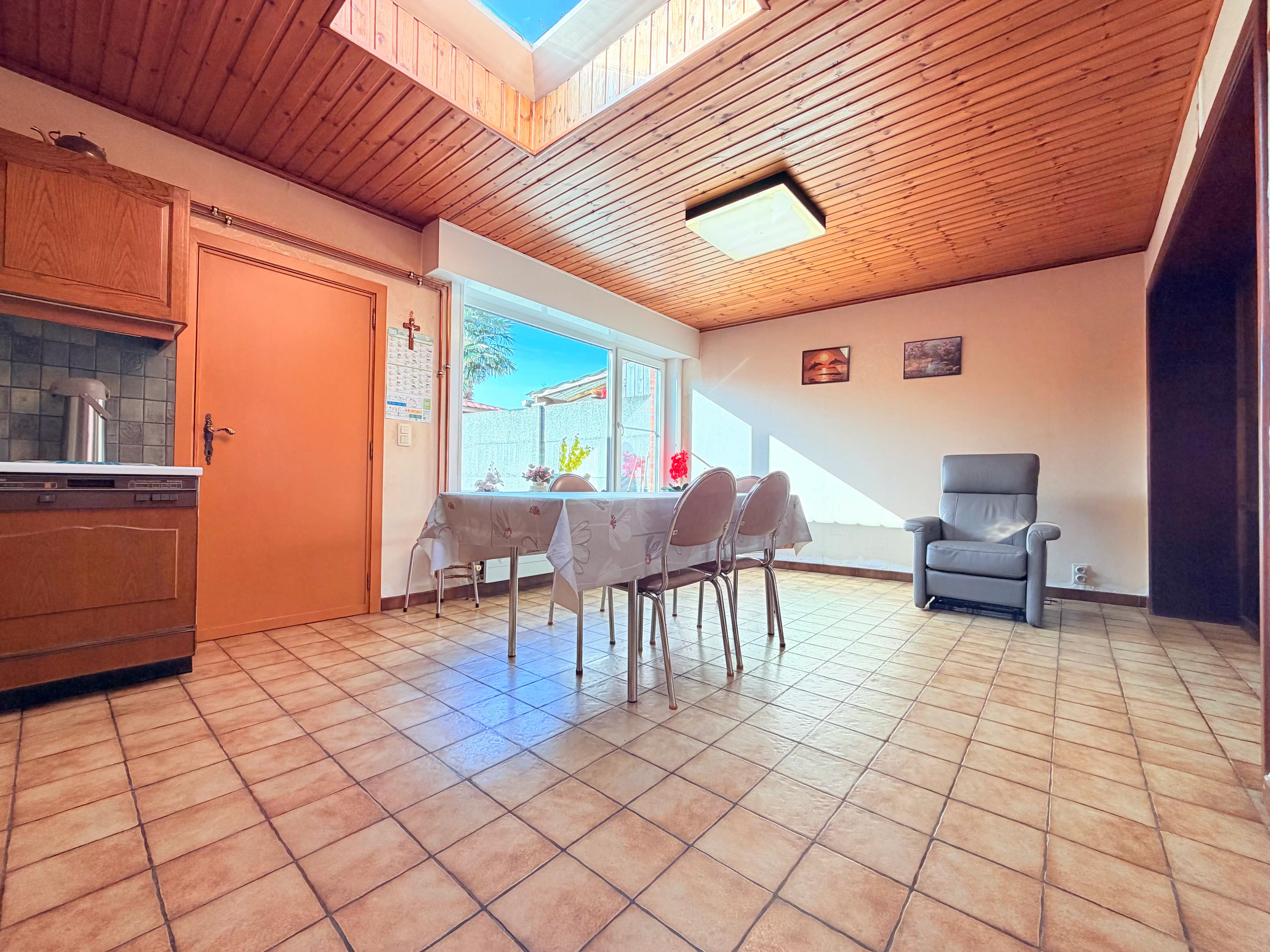 Te renoveren woning in Ichtegem foto 3