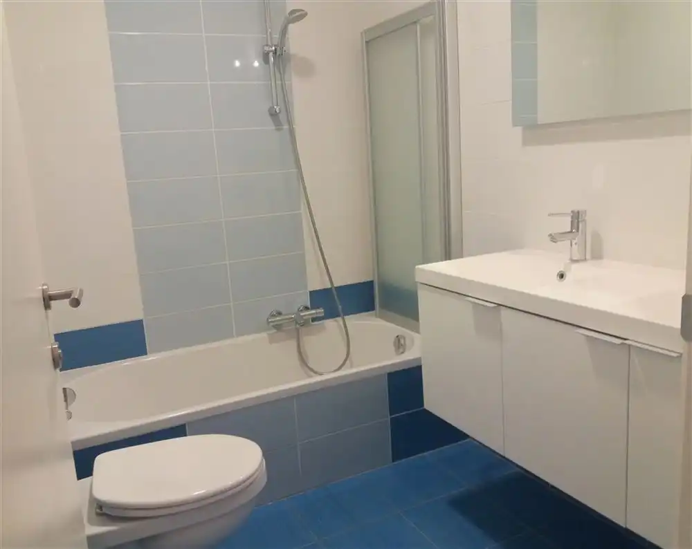 Ruim appartement met terras foto 12