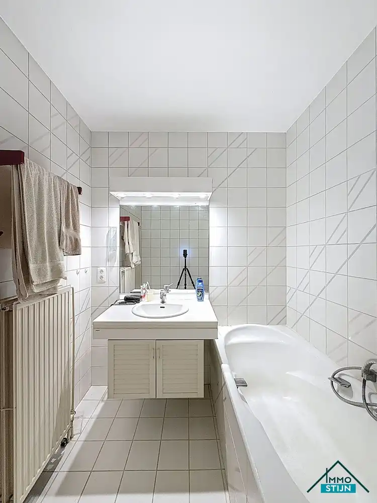 Studio met garage foto 10