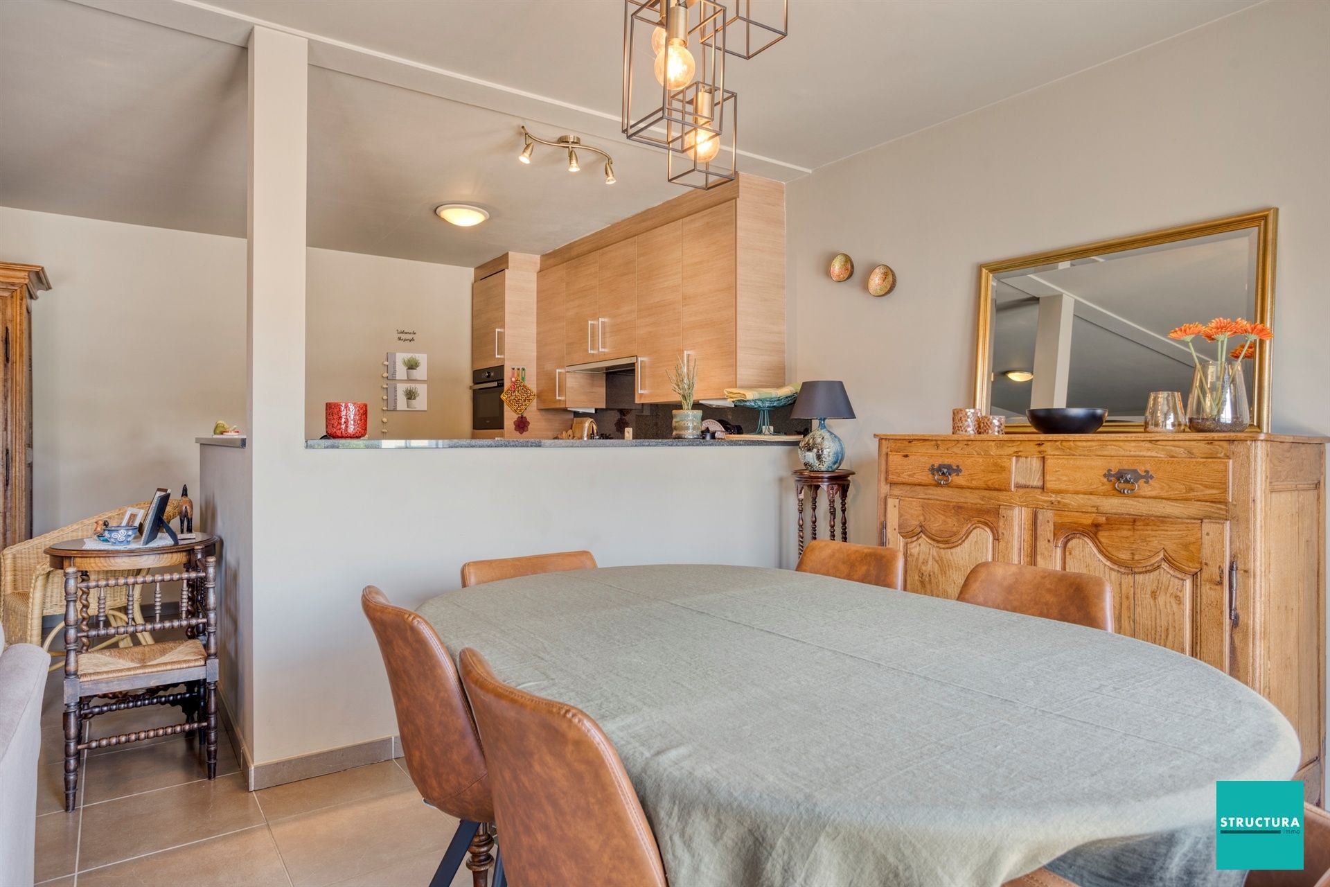 Tweekamerappartement met ruim Westgericht terras foto 7