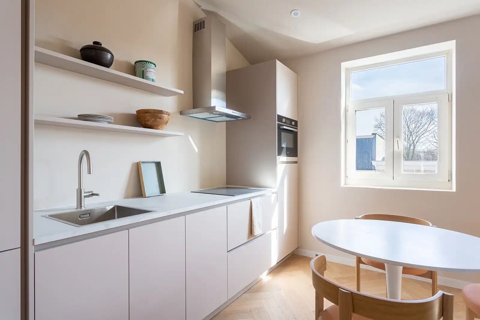 Gerenoveerd charme appartement  foto 5