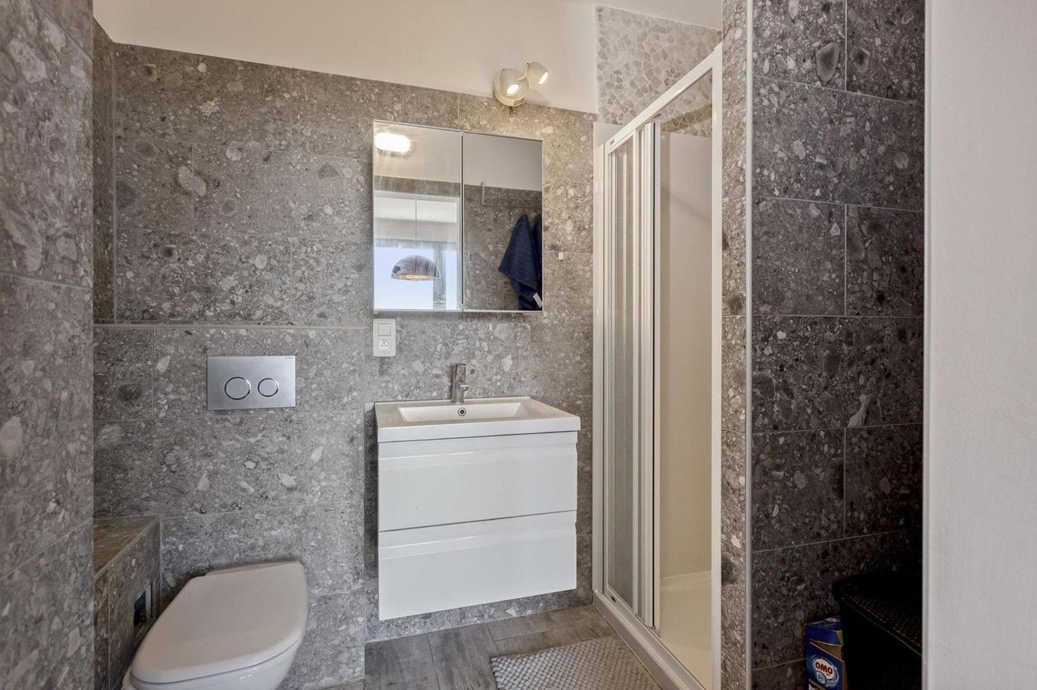 Volledig gerenoveerd appartement foto 6
