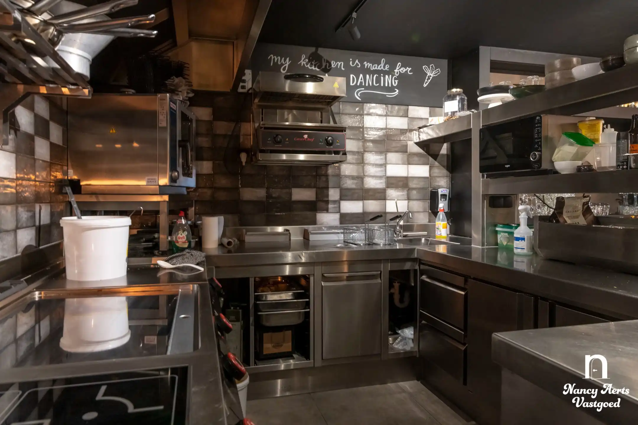 Handelszaak te koop op toplocatie in Beringen-Centrum foto 13