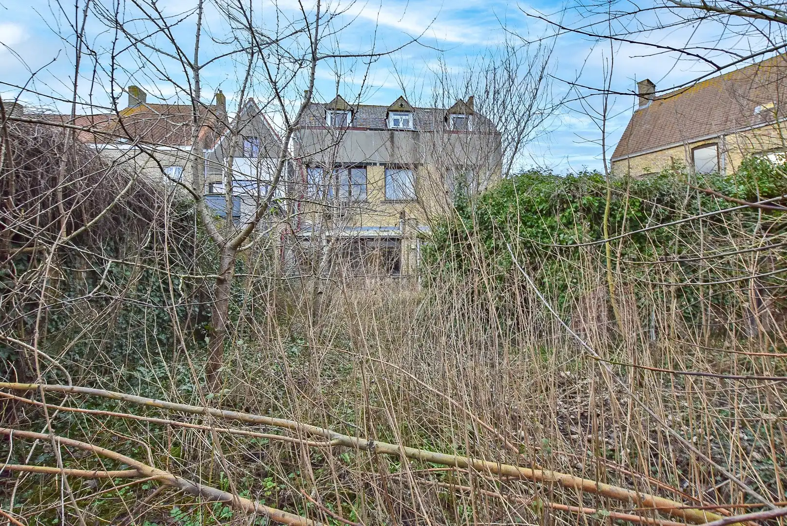 2 naastliggende woningen te koop hartje Veurne! foto 12