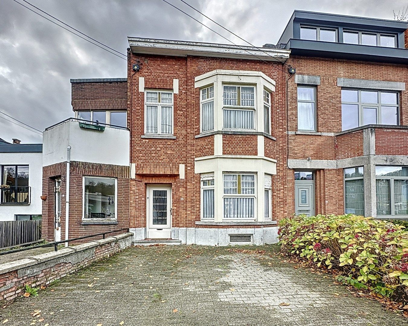 Unieke Te Renoveren Woning in Leuven! foto {{pictureIndex}}