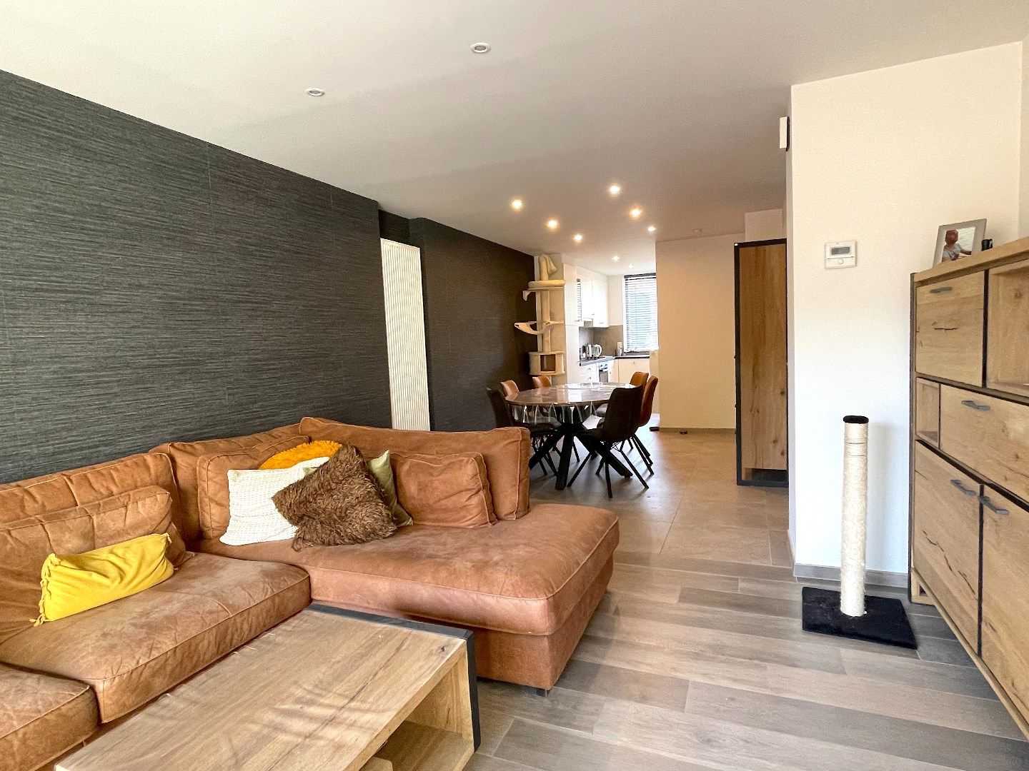Gezellige woning met 2 slaapkamers in het centrum van Lauwe! foto 4